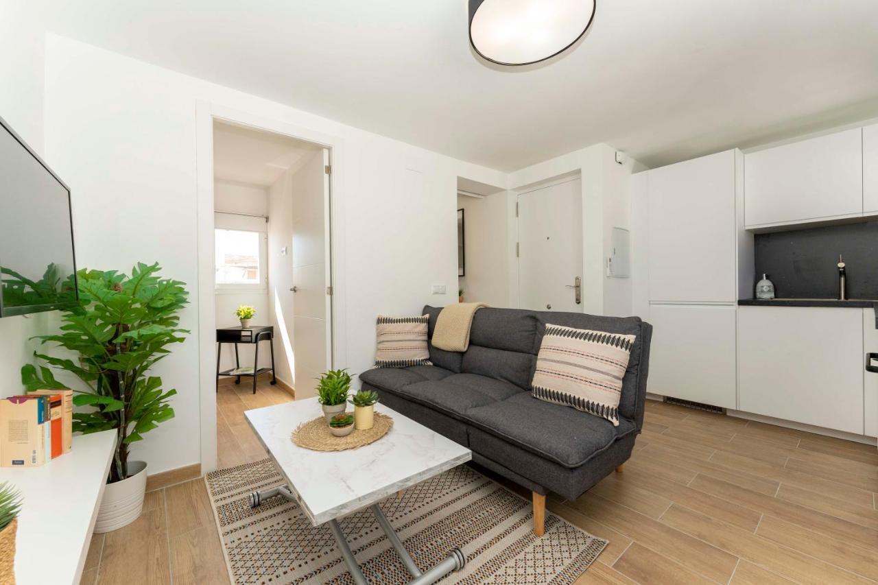 Apartamento 2 Dormitorios Cerca De La Playa En Casco Historico Estepona Esterno foto