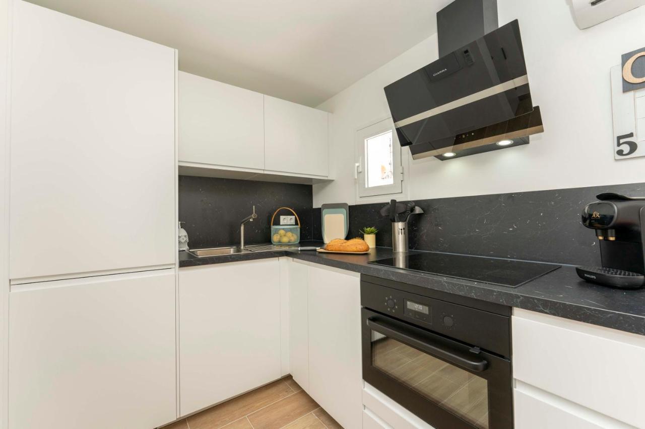 Apartamento 2 Dormitorios Cerca De La Playa En Casco Historico Estepona Esterno foto
