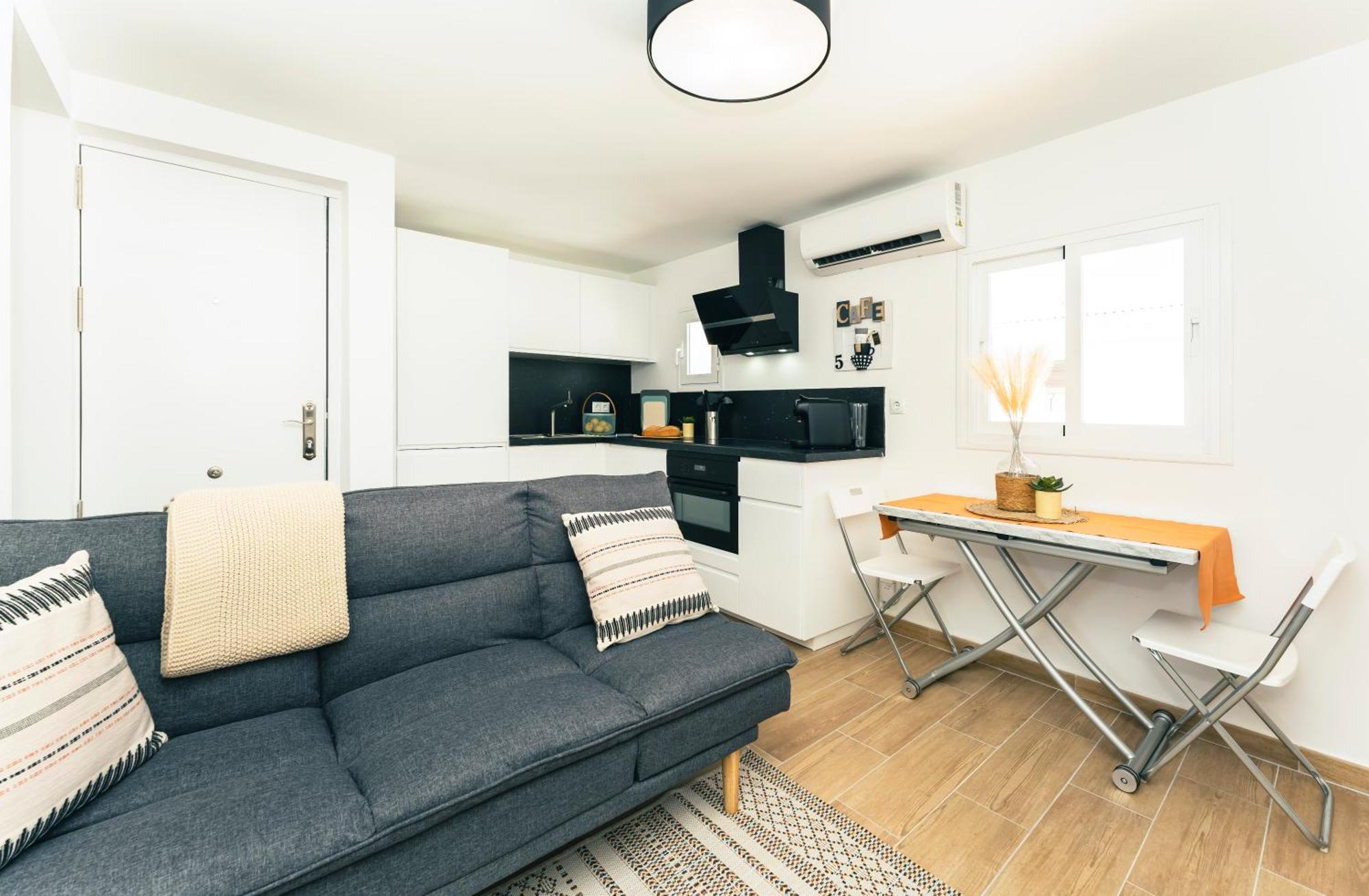 Apartamento 2 Dormitorios Cerca De La Playa En Casco Historico Estepona Esterno foto